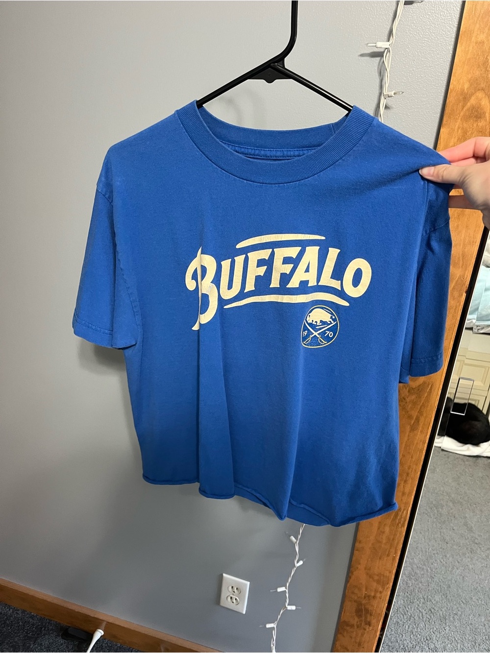 NHL Buffalo Sabres Hockey Blue Short Sleeve Graphic Tee